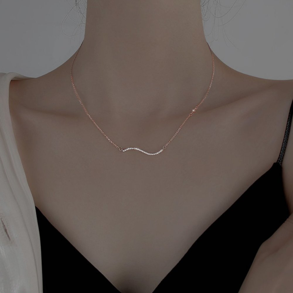 *NEW 925 Sterling Silver Diamond Wave Necklace - Picture 6 of 7